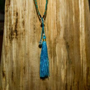 Collier à Pompom Bleu