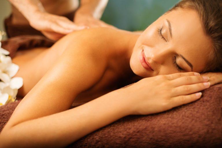 Actualité 11 Le 27 mai, c'est la fête de toutes les mamans.. Offrez lui un soin d’exception, un massage, un soin ...