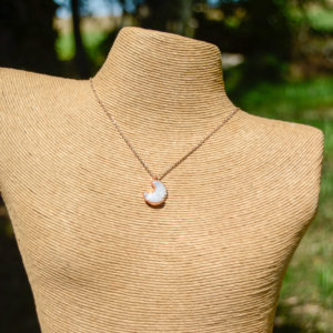 Cristal de Roche & Cuivre - Collier Petite Lune