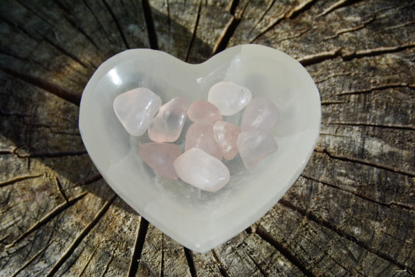 Sélénite - Bol Coeur – Image 2