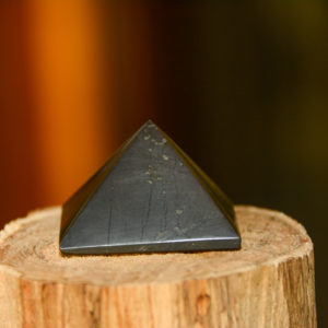 Shungite - Pyramide