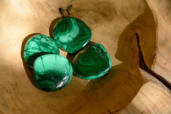 Malachite - Pierre plate – Image 2